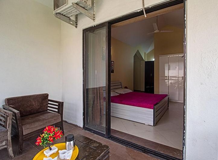 Seva Holidays Villa Ac Room 3Bh With Private Swmming Pool Big Living Room โลนาวาลา ภายนอก รูปภาพ